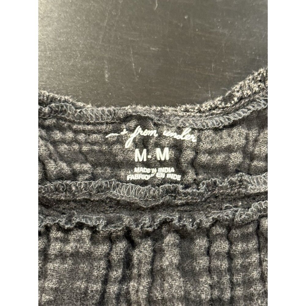 UO Out From Under Mila Gauze Flyaway Babydoll Cami Top Black Women’s Medium - Picture 7 of 14